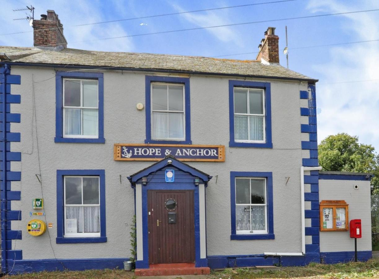 Hope & Anchor Pub, Port Carlisle, Hadrian'S Wall, Area Of Natural Beauty מראה חיצוני תמונה